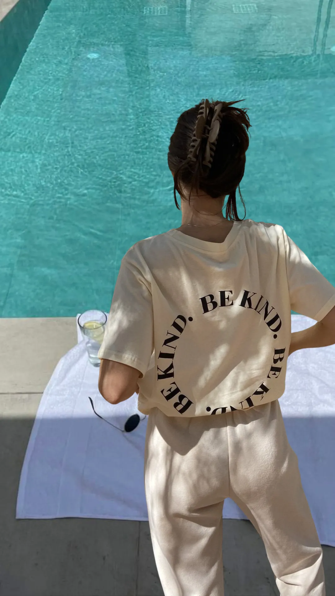 BE KIND. Tee