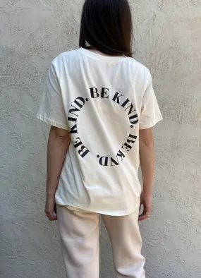 BE KIND. Tee