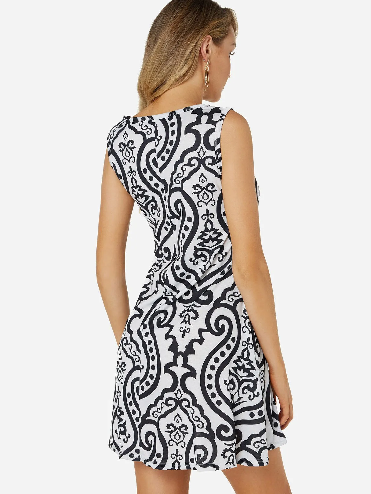 Wholesale Black Round Neck Sleeveless Printed Casual Dresses